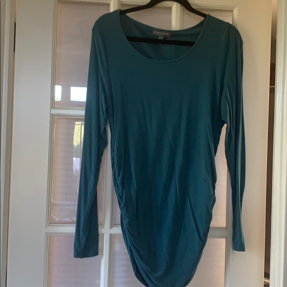 Pea in the pod long sleeve maternity top